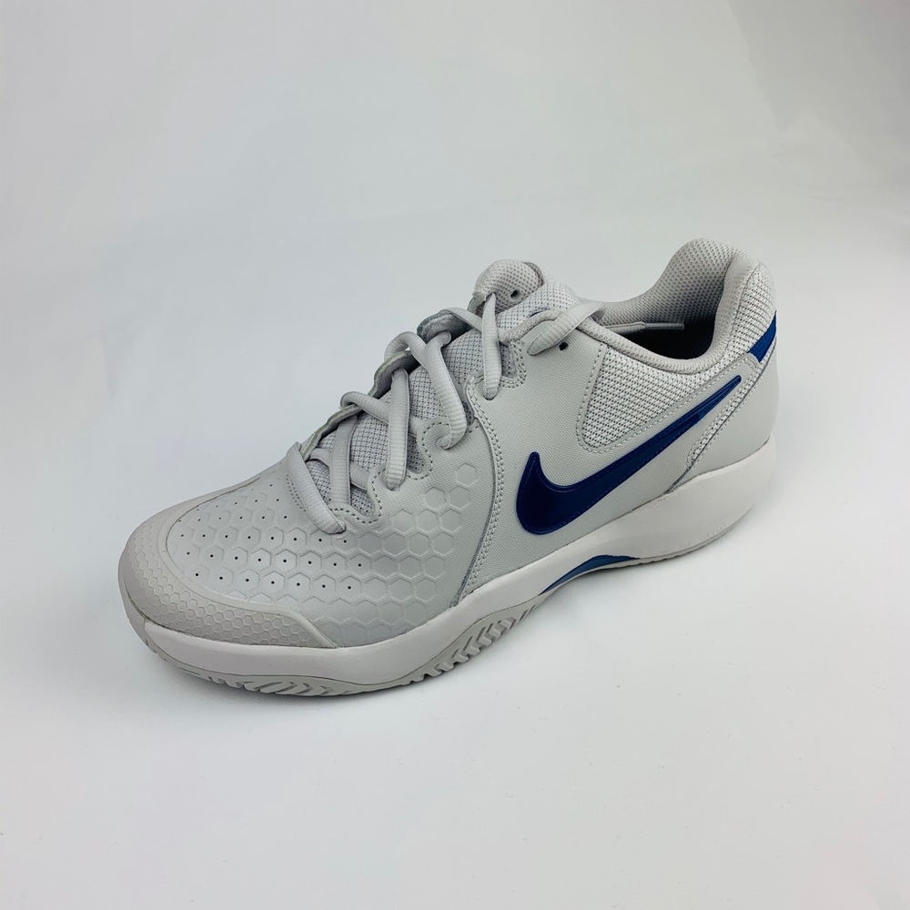 COPY - Brand New* Nike Air Zoom Resistance size 1…